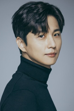 Shin Dong Wook