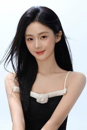 Xin Yue